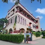 Hotel O Mandela House