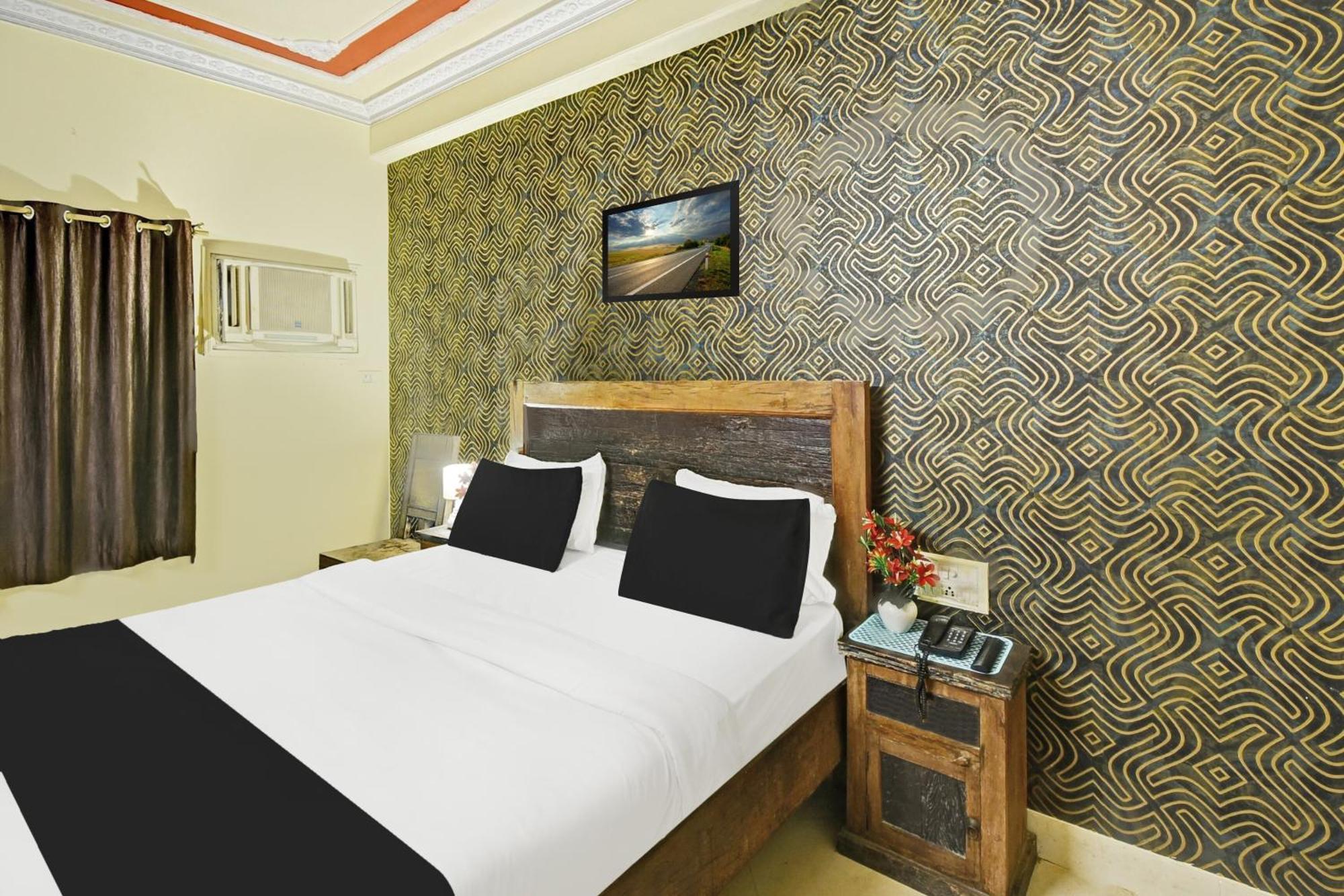 Hotel O Mandela House Hotel 3*